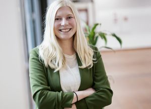 Profilbild von Dana Kros, Nachhaltigkeitsmanagerin